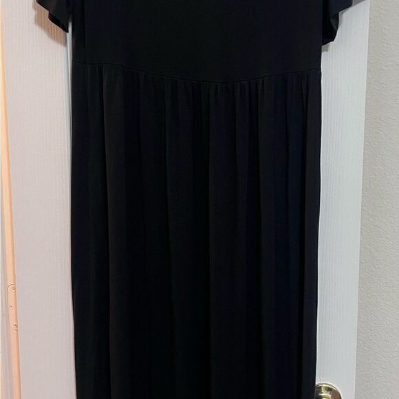 Kohl’s maternity a:glow black maxi dress - Picture 5 of 5